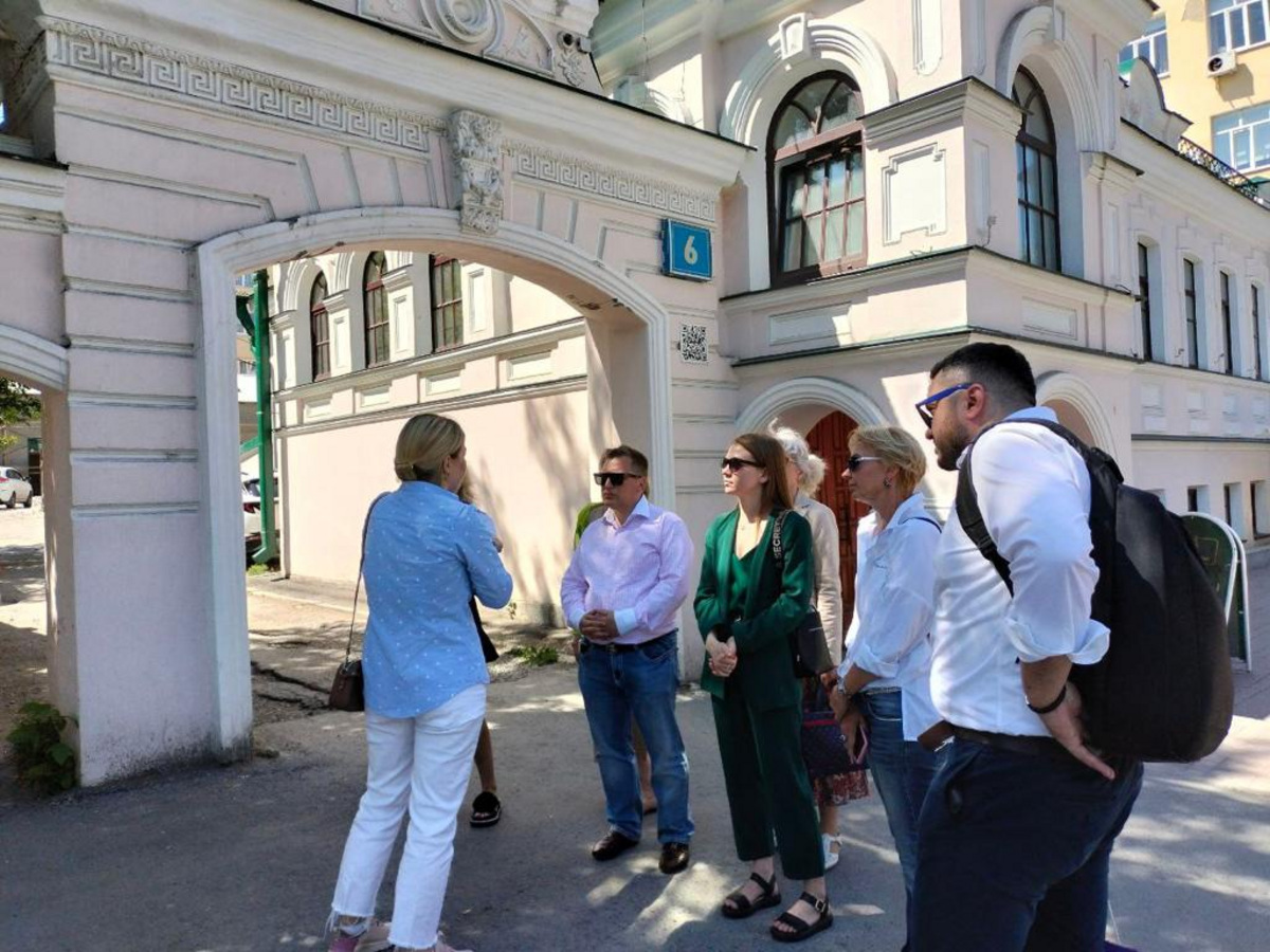 Туристические маршруты Екатеринбурга дополнили 14 экскурсиями