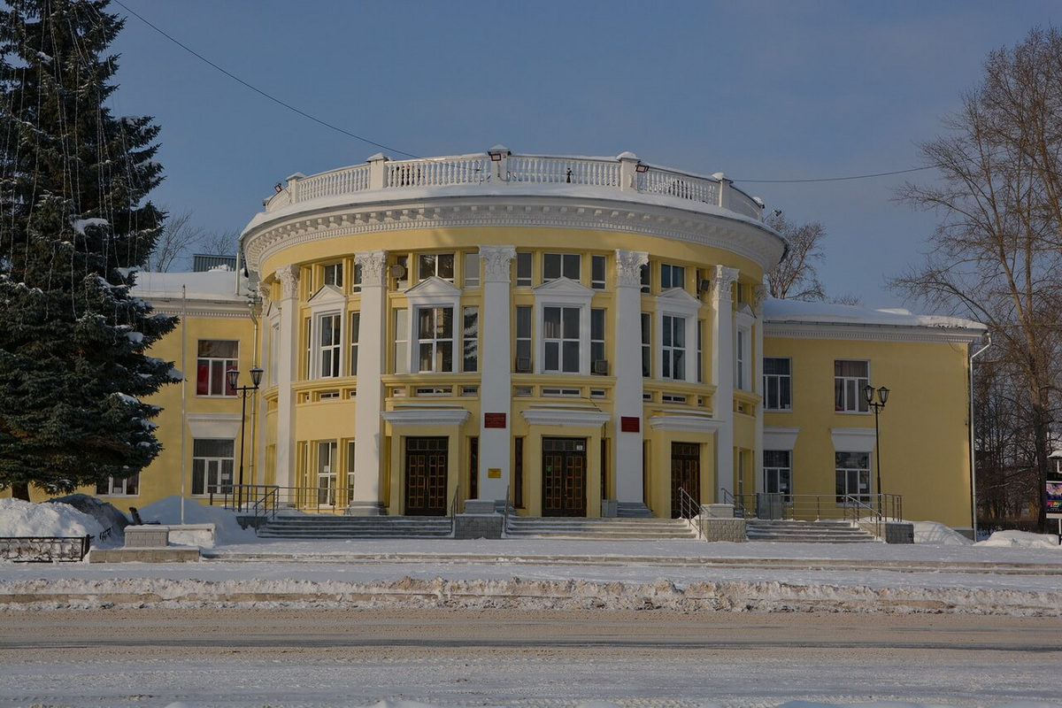 Заводская плотина Заводская плотина