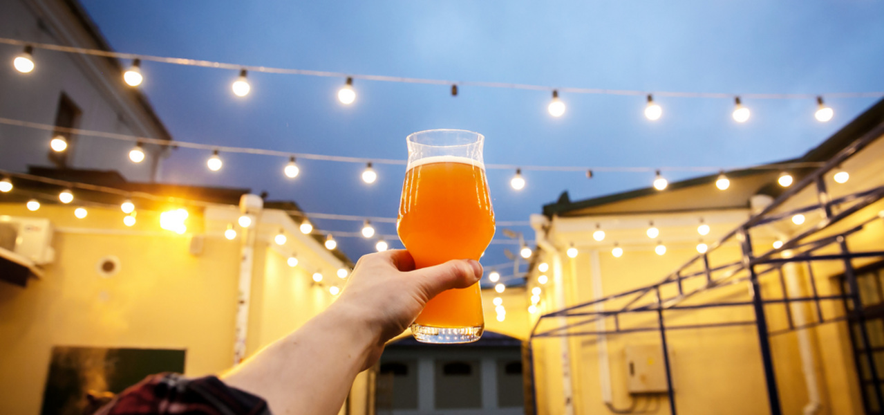 Крафтовая революция на Урале: пивовары от кастрюль на кухне переходят к промышленным масштабам Крафтовая революция на Урале: пивовары от кастрюль на кухне переходят к промышленным масштабам