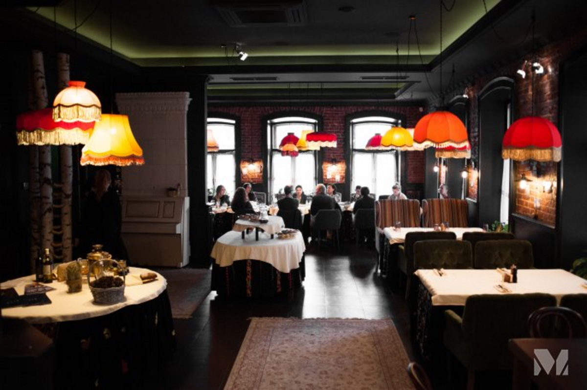 В&nbsp;&laquo;Калачах&raquo; на&nbsp;выпускные предпочитают бумажные шоу и&nbsp;караоке.