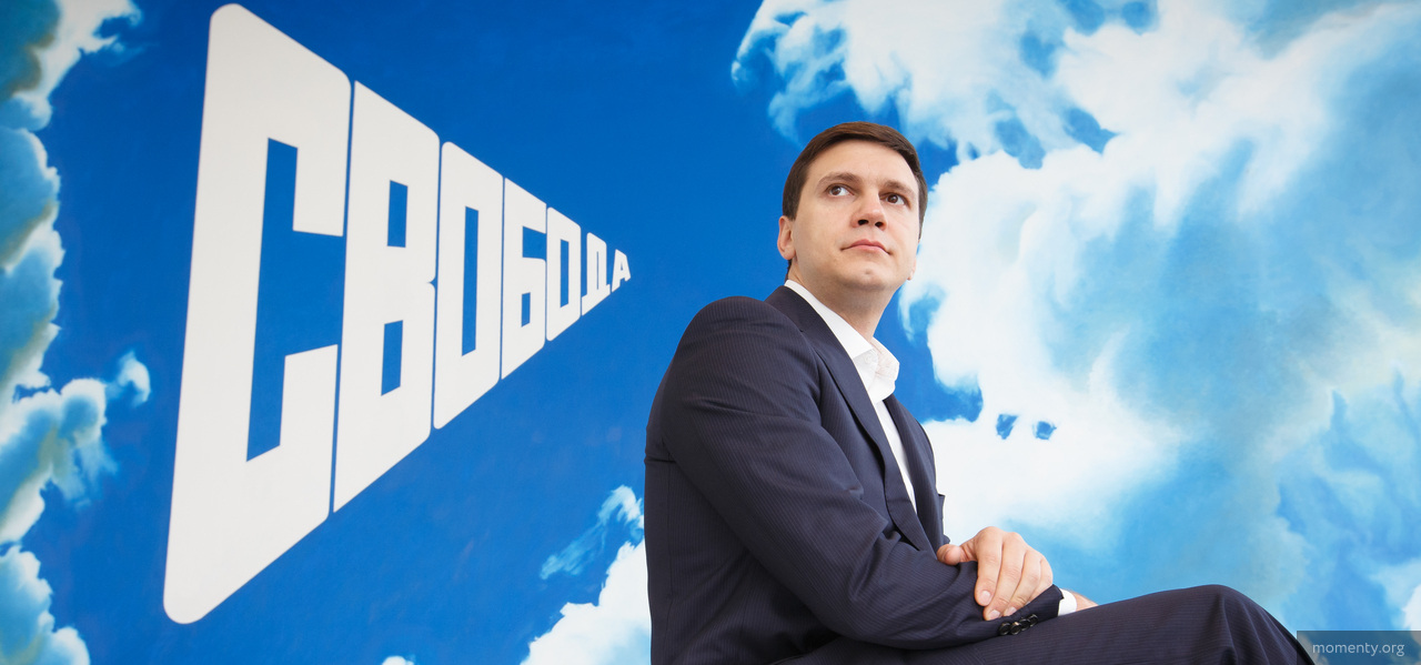 «Выиграл двести тысяч». Владелец бара «Мизантроп» спорит на пресс и разводит куриц у себя дома «Выиграл двести тысяч». Владелец бара «Мизантроп» спорит на пресс и разводит куриц у себя дома