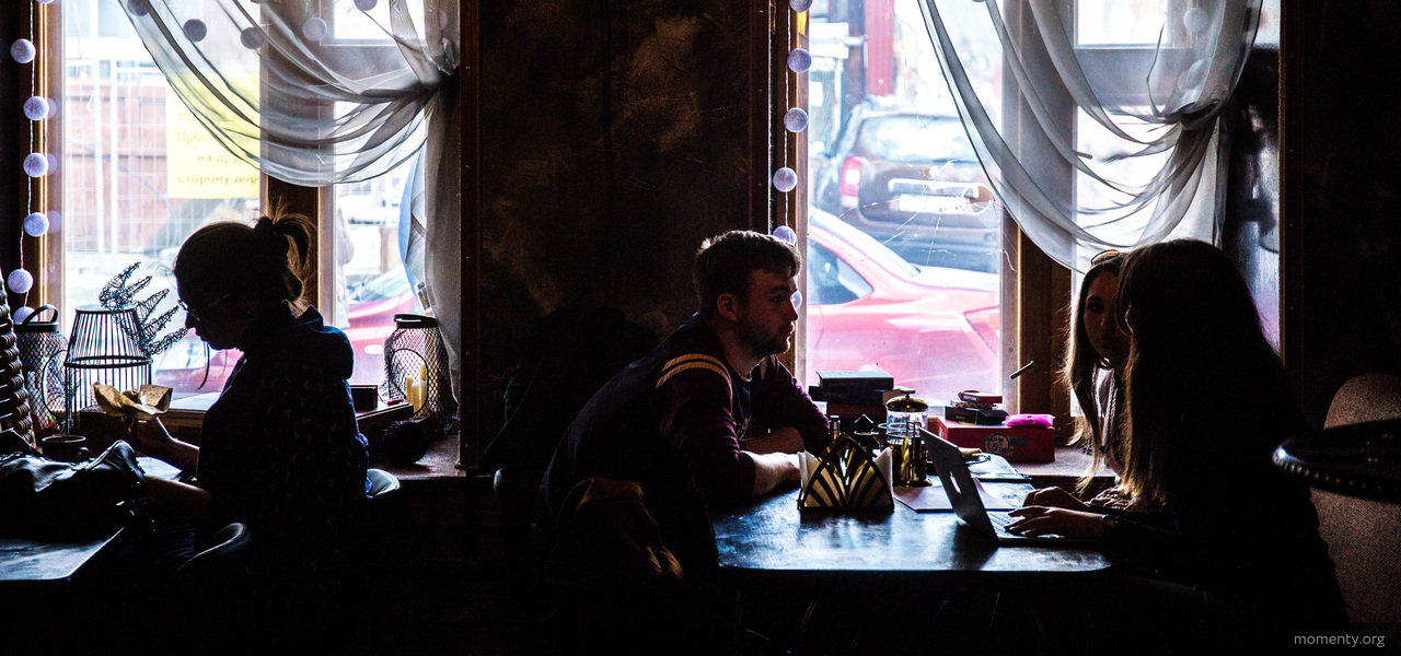 «Копим на метлу». Кафе для ведьм открылось в центре Екатеринбурга «Копим на метлу». Кафе для ведьм открылось в центре Екатеринбурга