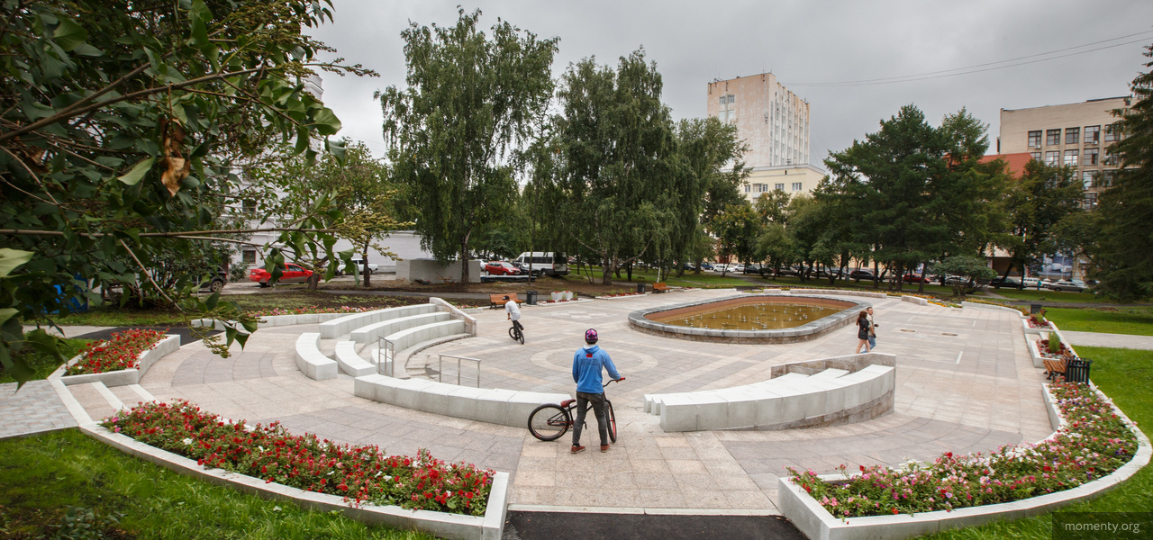 На сквер за оперным театром потратят 167 миллионов рублей На сквер за оперным театром потратят 167 миллионов рублей