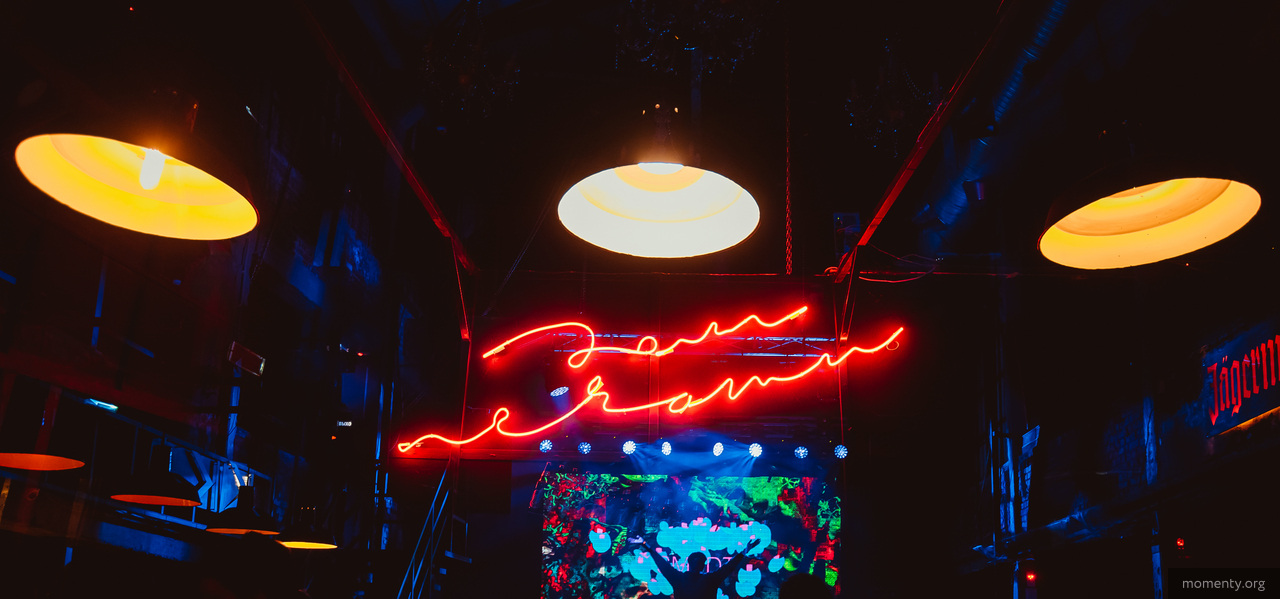 Героям светской хроники разослали секретные пригласительные. Предлагают танцевать с обладателем Грэмми Героям светской хроники разослали секретные пригласительные. Предлагают танцевать с обладателем Грэмми