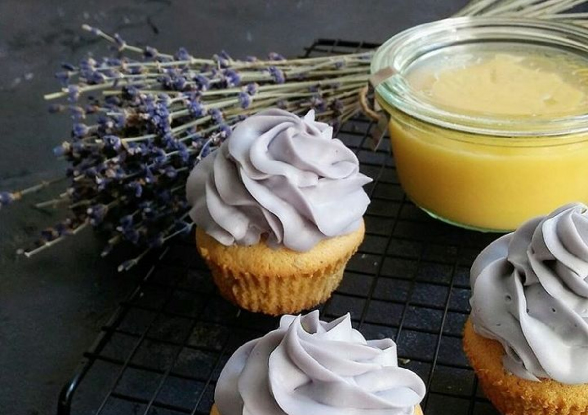 Екатеринбуржцы-эстеты готовы покупать сладости из лаванды. Фото: Instagram* lavanda.project Екатеринбуржцы-эстеты готовы покупать сладости из лаванды. Фото: Instagram* lavanda.project