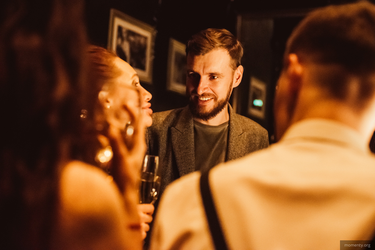 Слава «ресторатора с нежной фамилией» понемногу распространяется за пределы Урала. Слава «ресторатора с нежной фамилией» понемногу распространяется за пределы Урала.