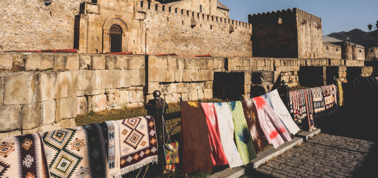 Тусовка нашла новое любимое место для отдыха: пляжи променяла на колорит Тусовка нашла новое любимое место для отдыха: пляжи променяла на колорит