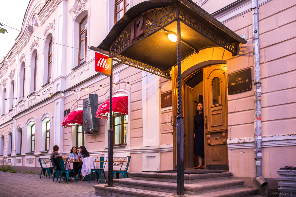 В ресторане Cibo планируют сделать свои бесплатные парковки для клиентов. В ресторане Cibo планируют сделать свои бесплатные парковки для клиентов.