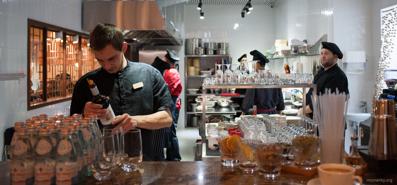 Улицу миллионеров ждет сюрприз: королева ночной жизни сошлась со сбежавшим из Таиланда тусовщиком Улицу миллионеров ждет сюрприз: королева ночной жизни сошлась со сбежавшим из Таиланда тусовщиком