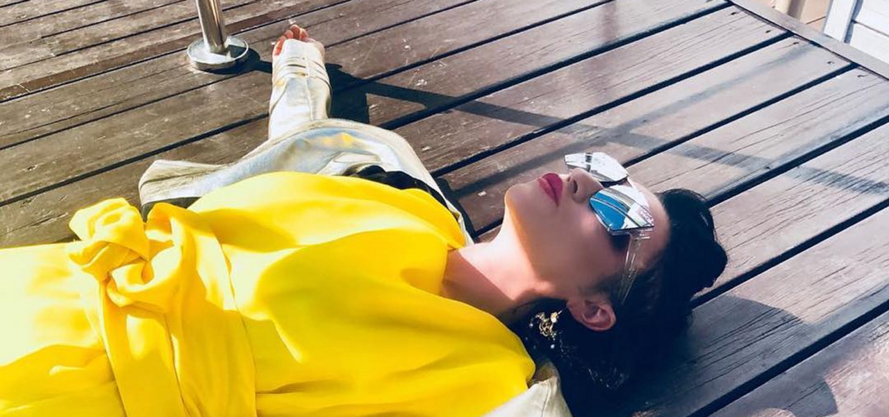 После успеха у светской тусовки Линда приехала снимать клип в Екатеринбург После успеха у светской тусовки Линда приехала снимать клип в Екатеринбург