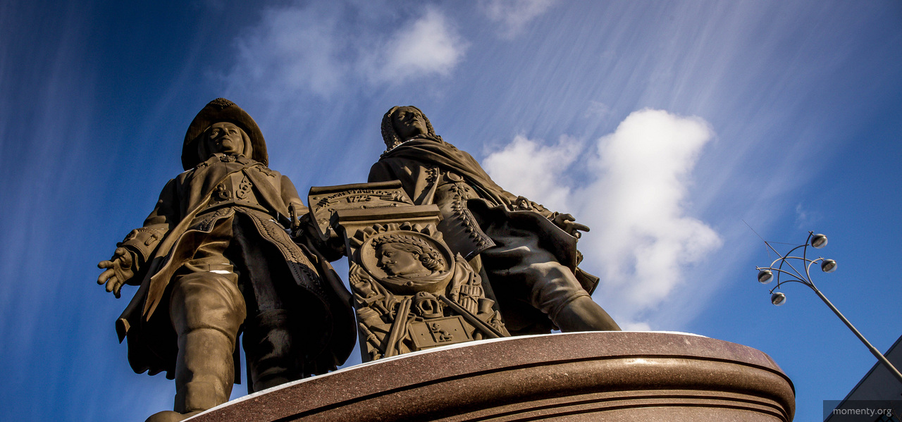 Горожанам объяснили, кому платить за фото с главным символом Екатеринбурга, чтобы избежать суда Горожанам объяснили, кому платить за фото с главным символом Екатеринбурга, чтобы избежать суда