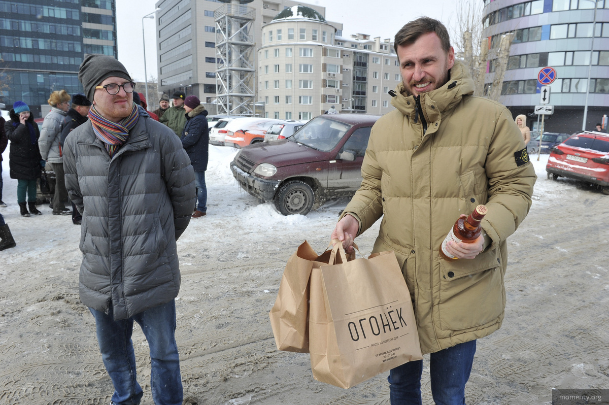 Кексин хайповал не только после 00:00, но и при захвате телебашни. Кексин хайповал не только после 00:00, но и при захвате телебашни.