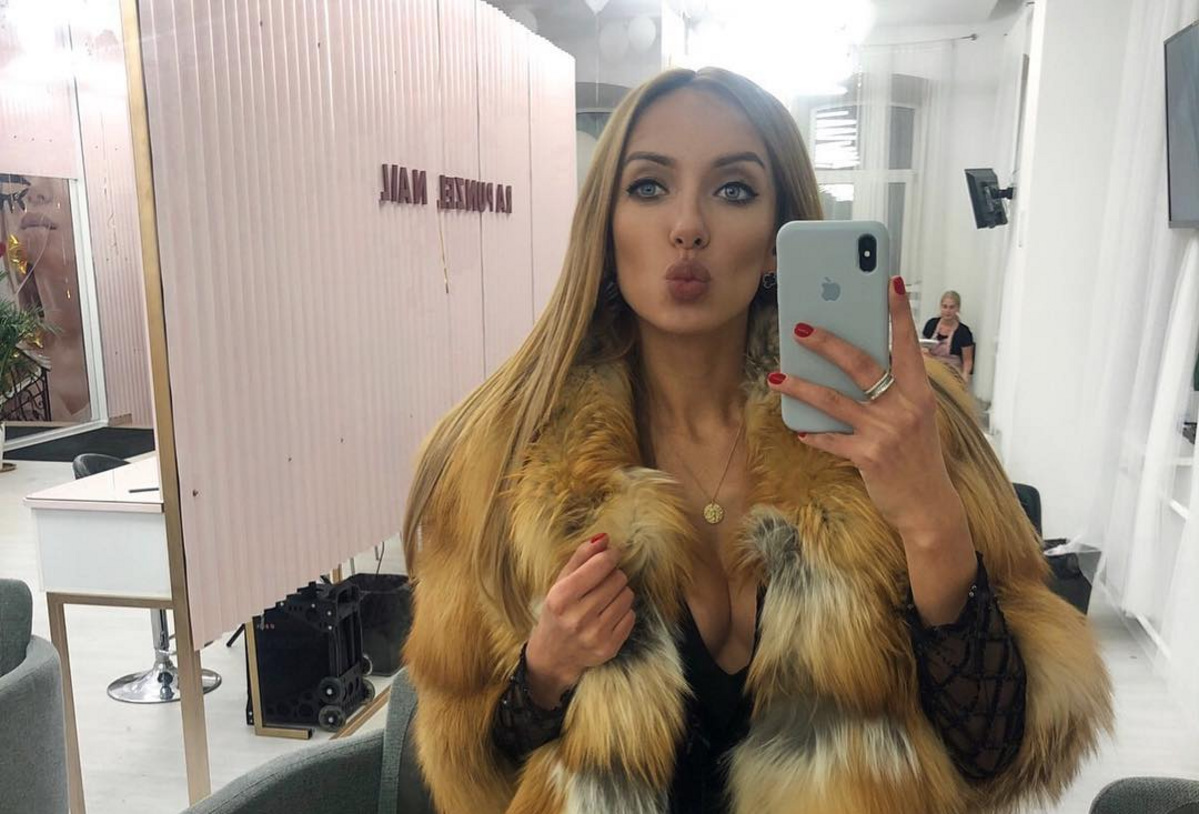 Юлия Куманяева вводит моду на&nbsp;губы-уточки. Фото: Instagram* kumanyaeva_julia