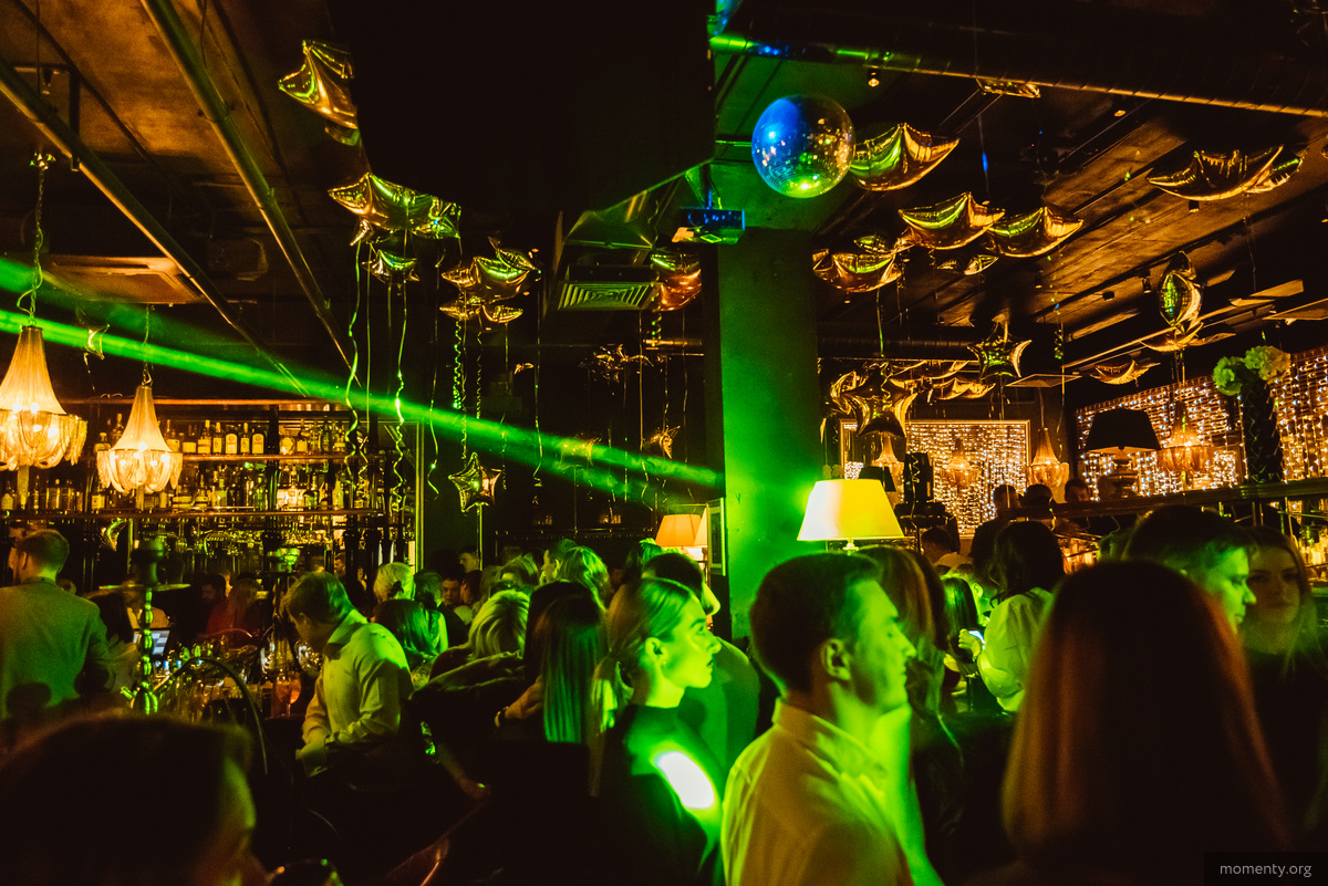 Патимейкеры хлопают в&nbsp;ладоши, ведь у&nbsp;них полные бары и&nbsp;танцполы