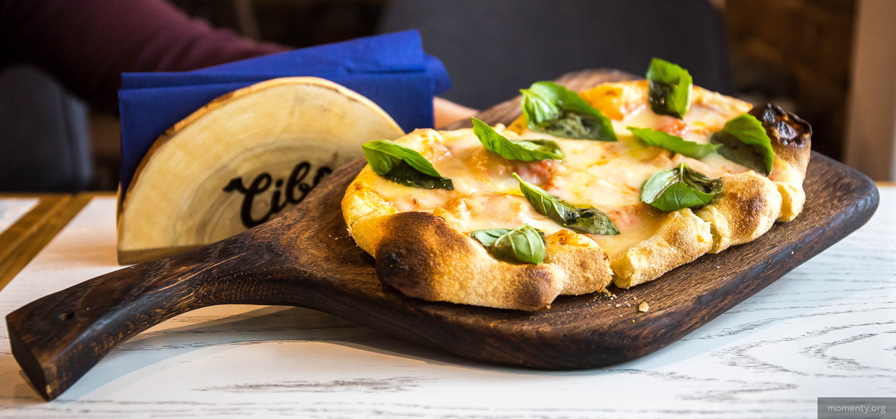 Итальянский шеф грозит судом уральским рестораторам. Заведения спешно переписывают меню