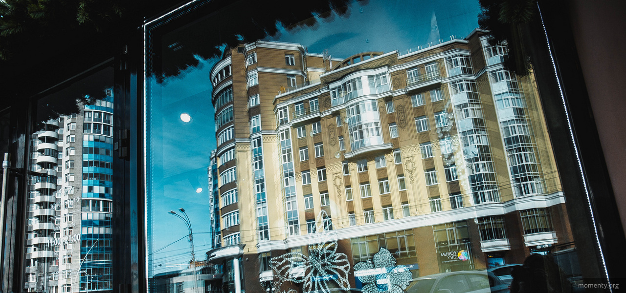 Жильцам элитных домов запрещают заводить животных и&nbsp;гулять в&nbsp;халатах