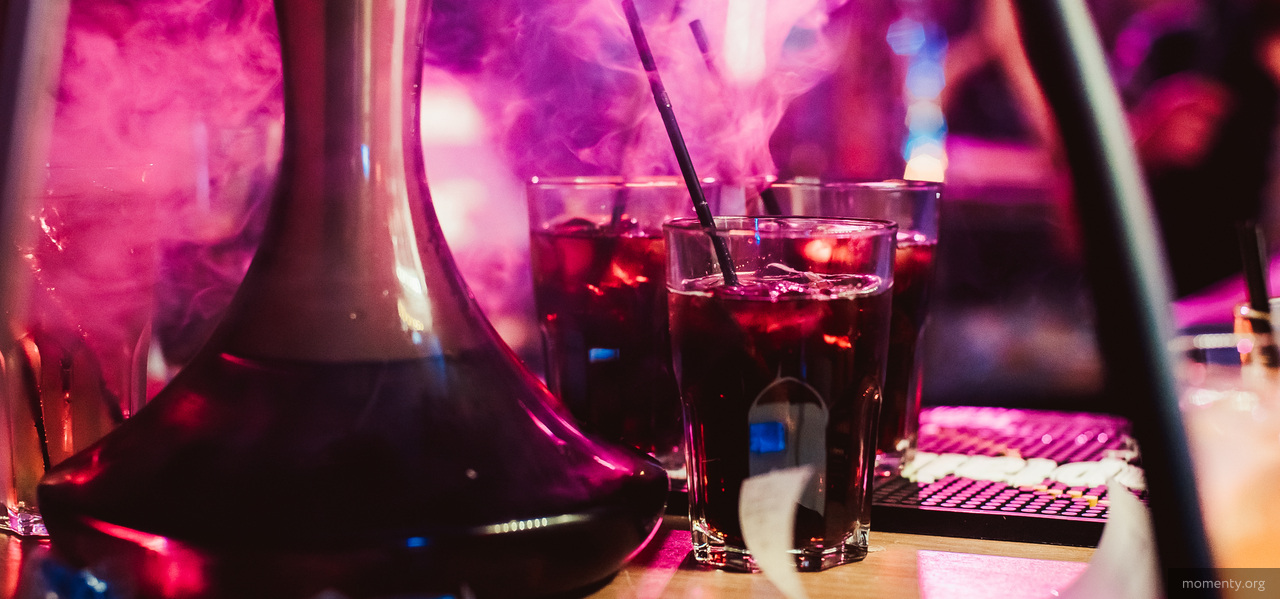 Горожанам запретят курить в ресторанах не только кальяны. Первыми возмутятся люди из тусовки Горожанам запретят курить в ресторанах не только кальяны. Первыми возмутятся люди из тусовки