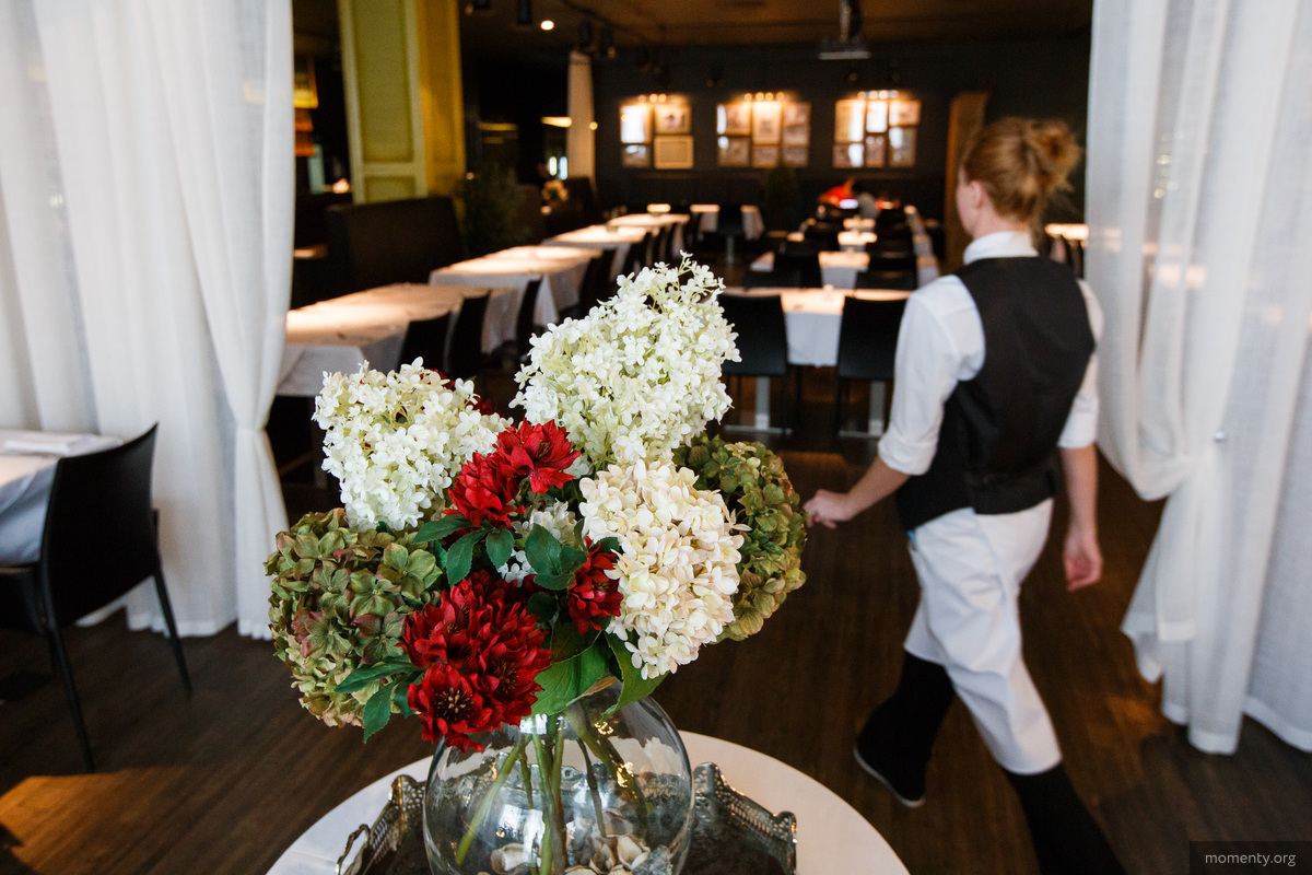 В&nbsp;США обычно требуются хостес и&nbsp;официанты