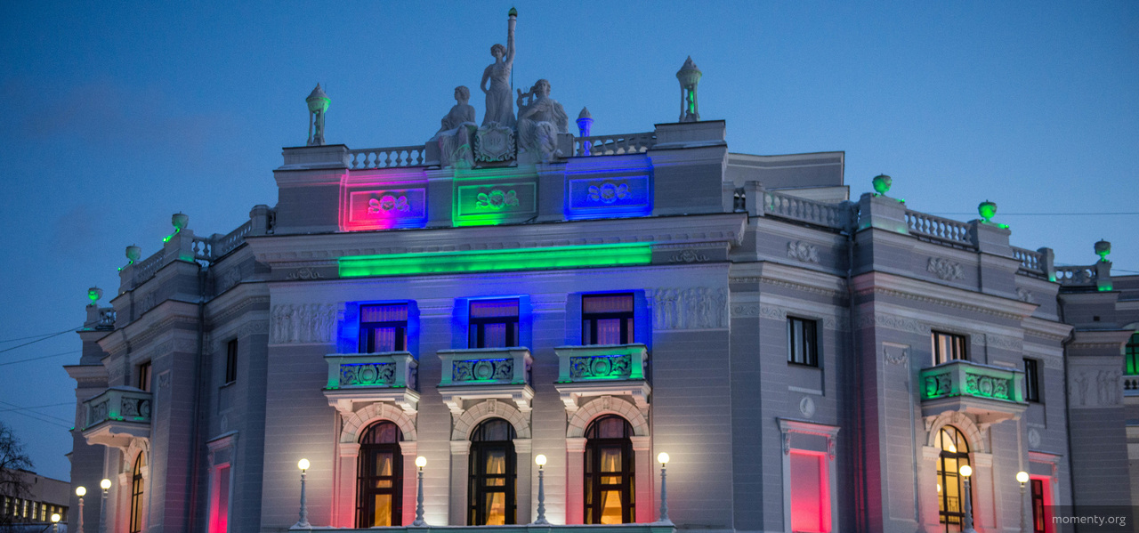 В Екатеринбурге сорвалось шоу от звездной команды, работавшей с королевской семьей в Монако В Екатеринбурге сорвалось шоу от звездной команды, работавшей с королевской семьей в Монако