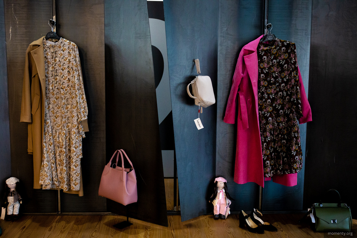 Многие дамы нанимают стилистов, чтобы почистить гардероб и поправить вкус Многие дамы нанимают стилистов, чтобы почистить гардероб и поправить вкус