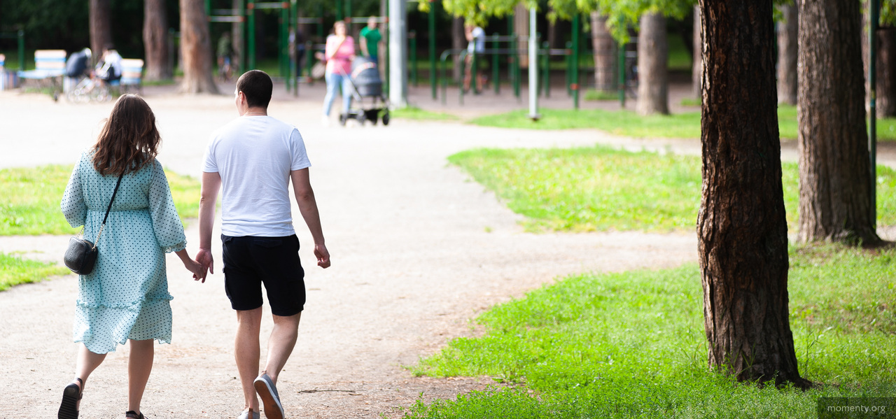Горожане против выгула собак и ярмарок в парке в центре города Горожане против выгула собак и ярмарок в парке в центре города