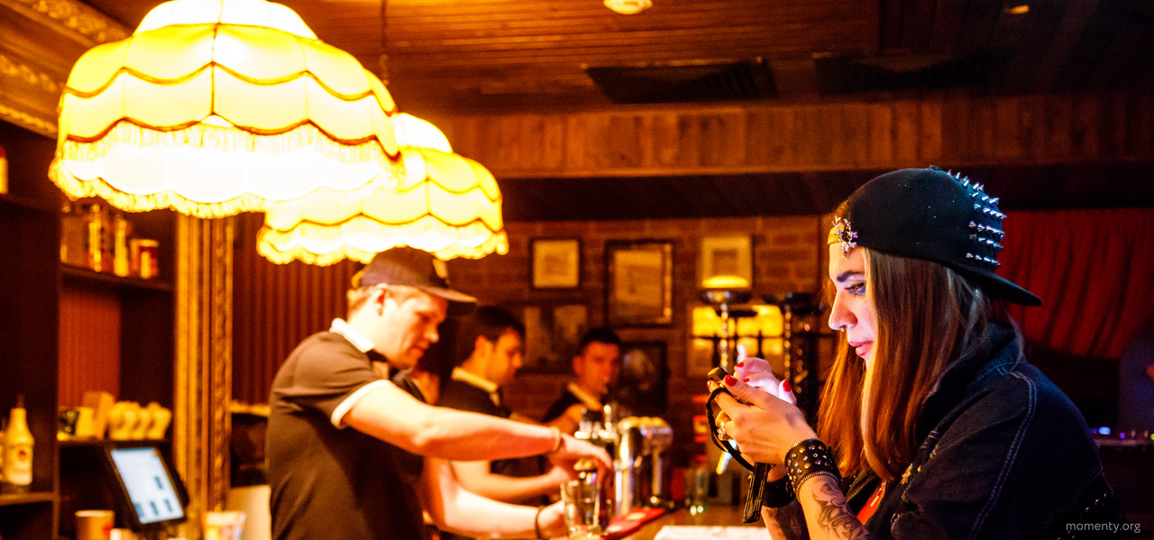 В известный клуб закрыли вход, поменяв замки. Даже сотрудники не смогли туда попасть В известный клуб закрыли вход, поменяв замки. Даже сотрудники не смогли туда попасть