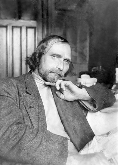 Скульптор Степан Эрьзя.
