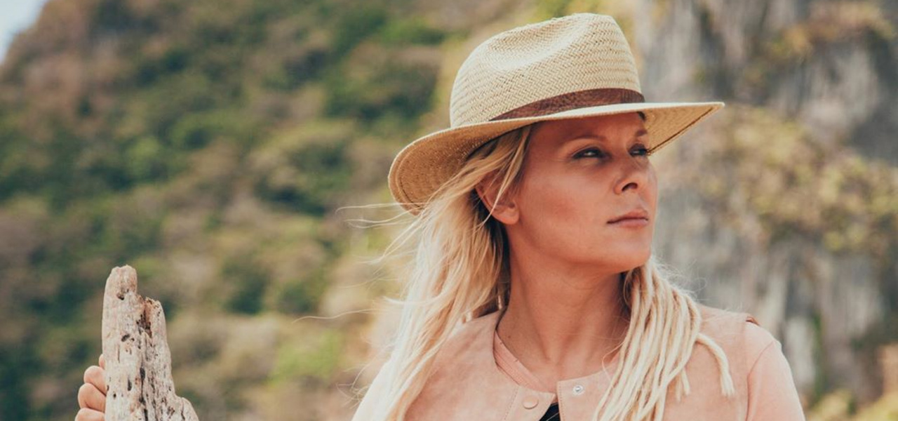 Яна Троянова лишила Первый канал главной премии страны Яна Троянова лишила Первый канал главной премии страны