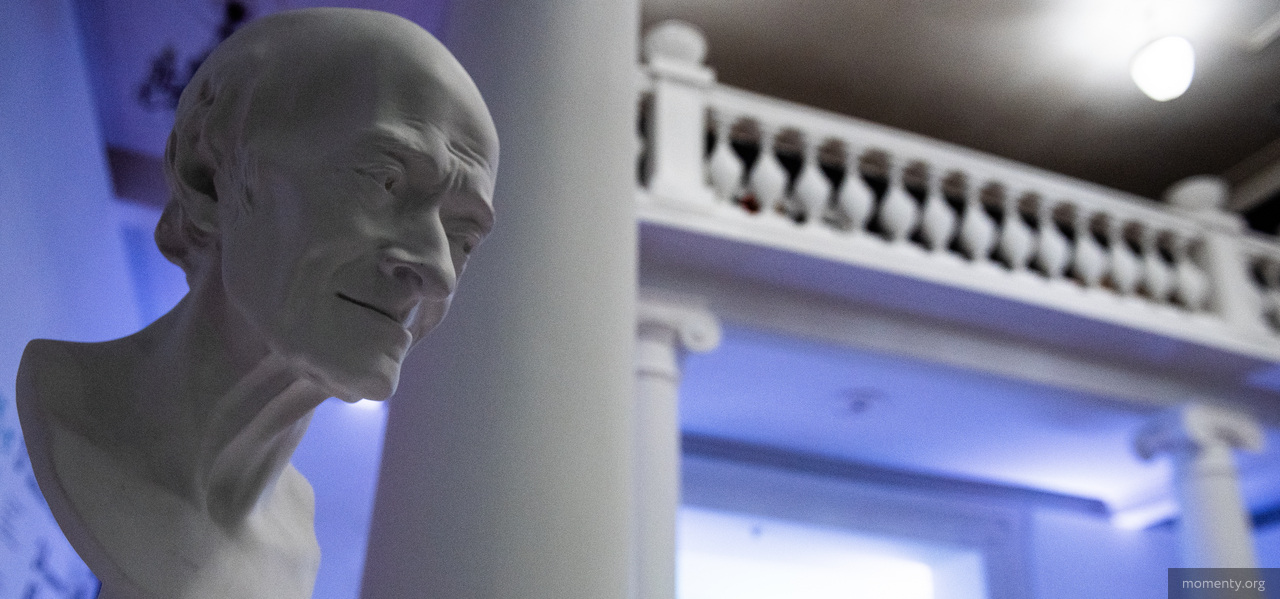 На уральской биеннале предложили альтернативу сауне и корпоративам на природе На уральской биеннале предложили альтернативу сауне и корпоративам на природе