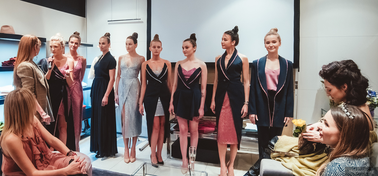 Известная дама решила поддержать столичный тренд на благотворительность. Идеи взяла у Натальи Водяновой Известная дама решила поддержать столичный тренд на благотворительность. Идеи взяла у Натальи Водяновой