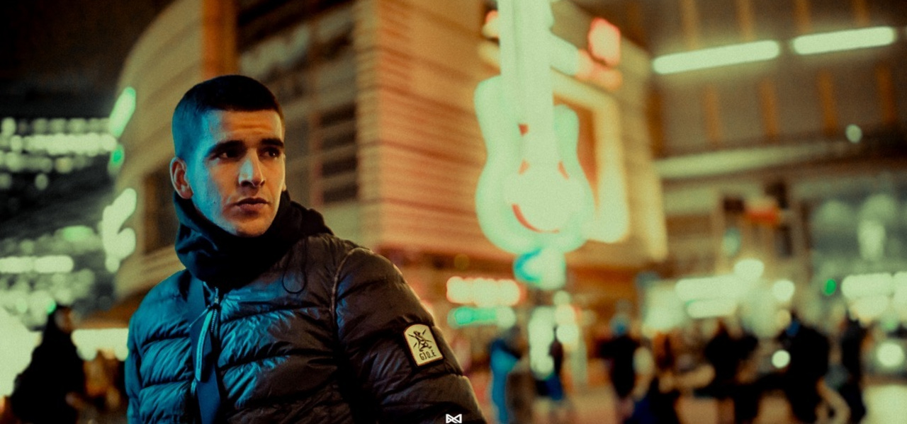 Известный рэпер помог уральскому комику выиграть 200 тысяч рублей на Первом канале Известный рэпер помог уральскому комику выиграть 200 тысяч рублей на Первом канале