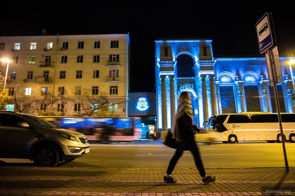 После расселения дома под снос перед филармонией поставили новую задачу. Все вопросы к&nbsp;проекту Захи Хадид