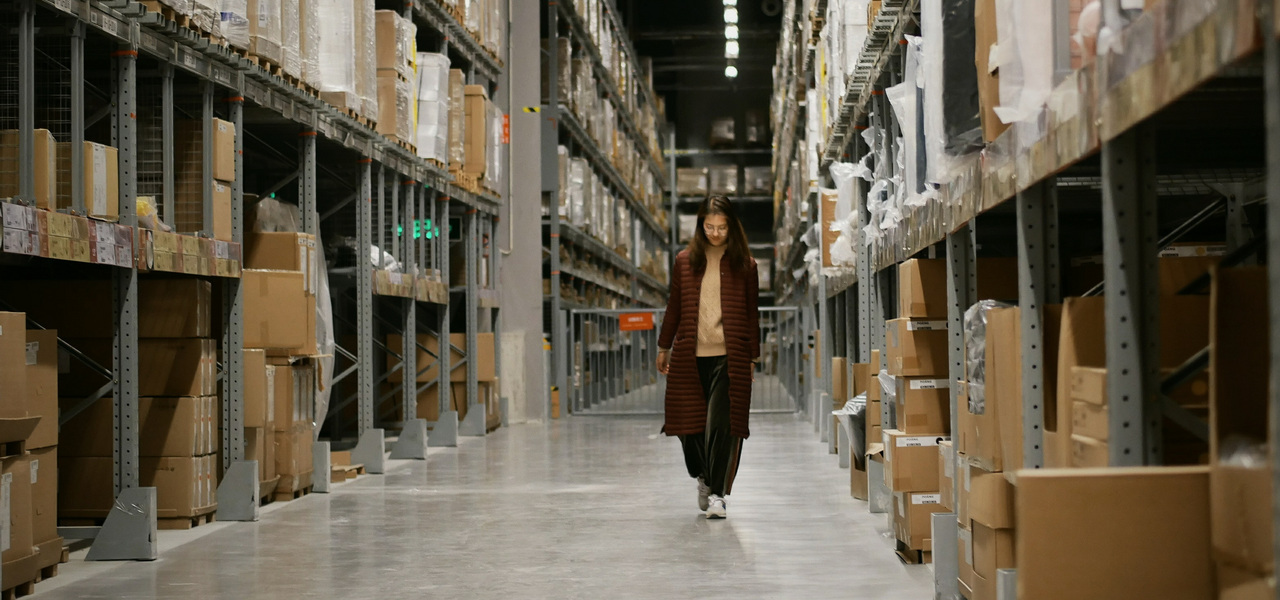 Бизнесмены, научившие хранить хлам жителей столицы, решили заработать на уральцах Бизнесмены, научившие хранить хлам жителей столицы, решили заработать на уральцах