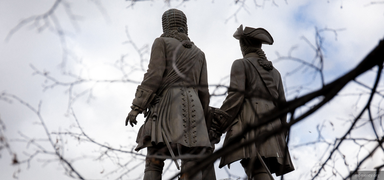 Жителям Екатеринбурга разрешили бесплатно фотографировать памятники в городе Жителям Екатеринбурга разрешили бесплатно фотографировать памятники в городе