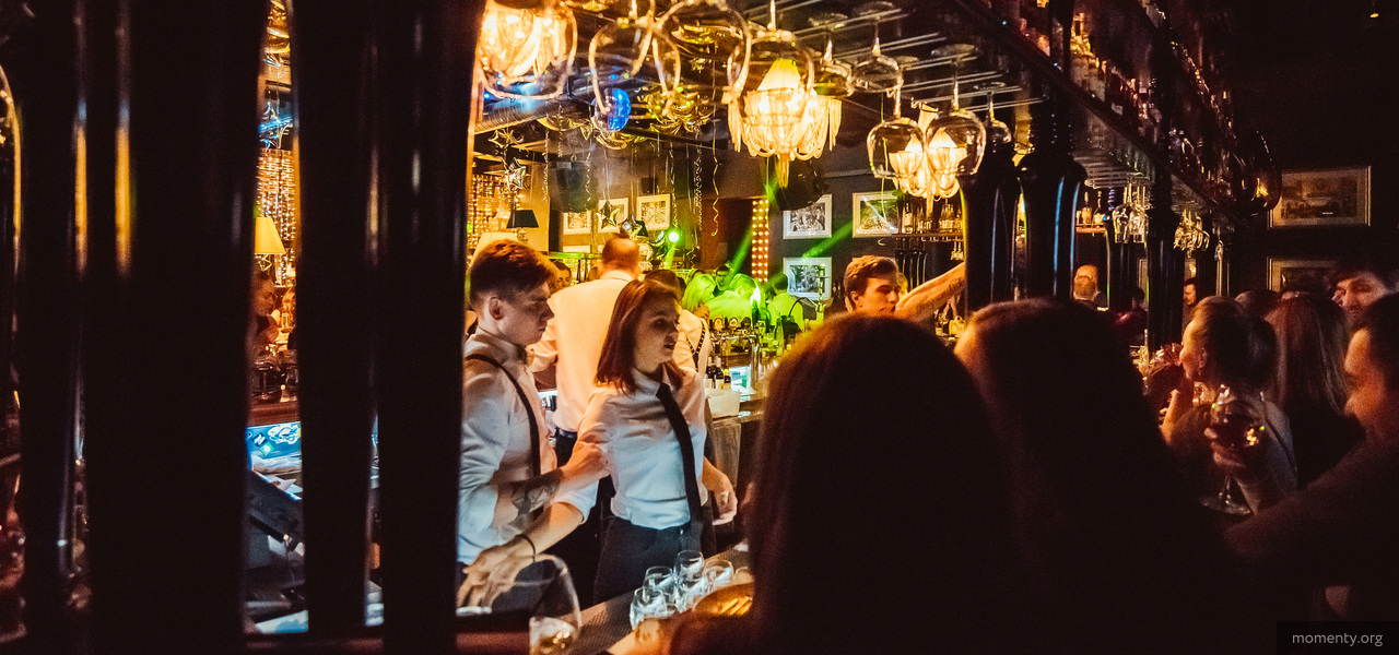 Стрельба в&nbsp;элитном баре заставила патимейкеров расписаться в&nbsp;беспомощности: &laquo;Охрана боится что-то делать&raquo;