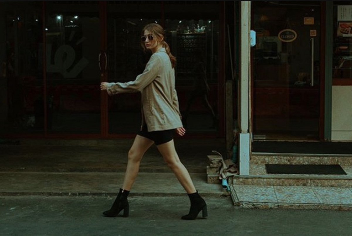 Уральская модель Юлия Иванова на фотосъемке не в Бангкоке Уральская модель Юлия Иванова на фотосъемке не в Бангкоке