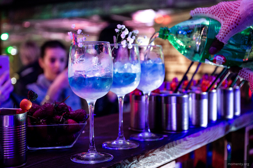 На Урале разрабатывают алкогольный коллаб. «Это будет год экспериментов» На Урале разрабатывают алкогольный коллаб. «Это будет год экспериментов»