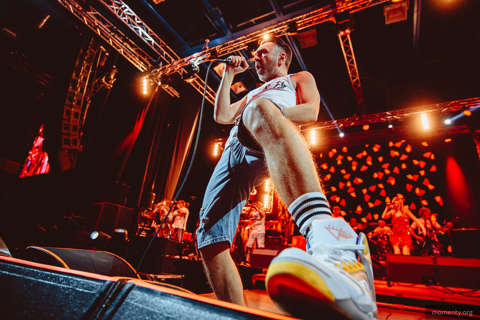 Шнур взялся за раскрутку уральского участника шоу «Голос», которого сам выгнал с проекта Шнур взялся за раскрутку уральского участника шоу «Голос», которого сам выгнал с проекта