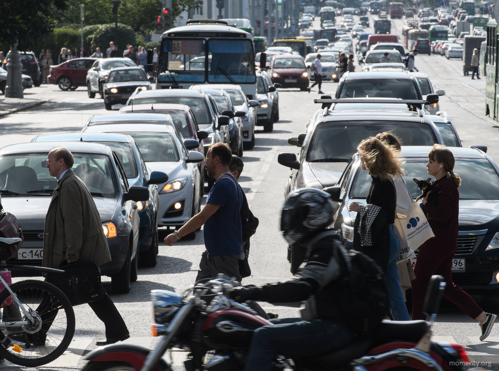 В плане развития Екатеринбурга на 15 лет не учли пробки. «Это что-то из прошлого века» В плане развития Екатеринбурга на 15 лет не учли пробки. «Это что-то из прошлого века»