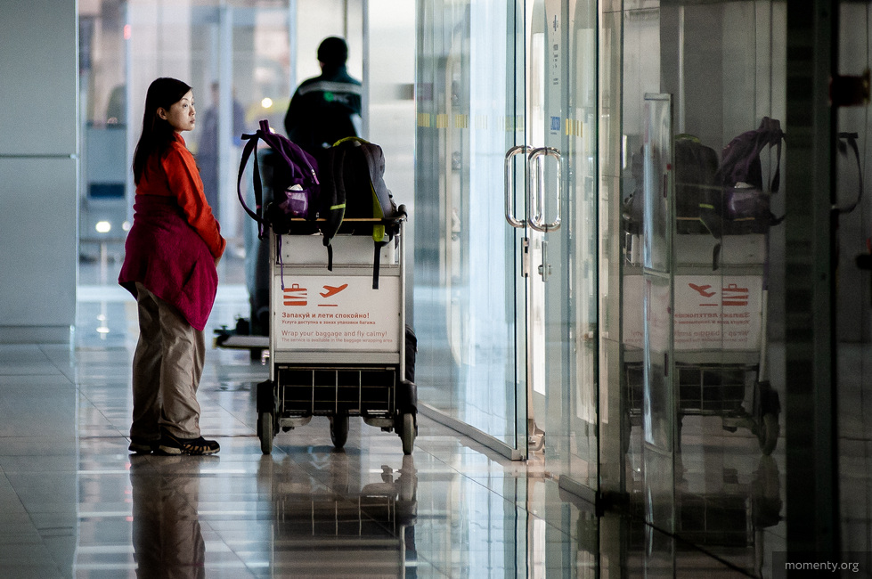 В Китае задерживают рейсы в Россию. Пассажиров просят запастись едой и водой В Китае задерживают рейсы в Россию. Пассажиров просят запастись едой и водой