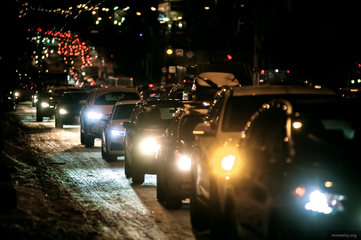 Екатеринбург утопает в пробках Екатеринбург утопает в пробках