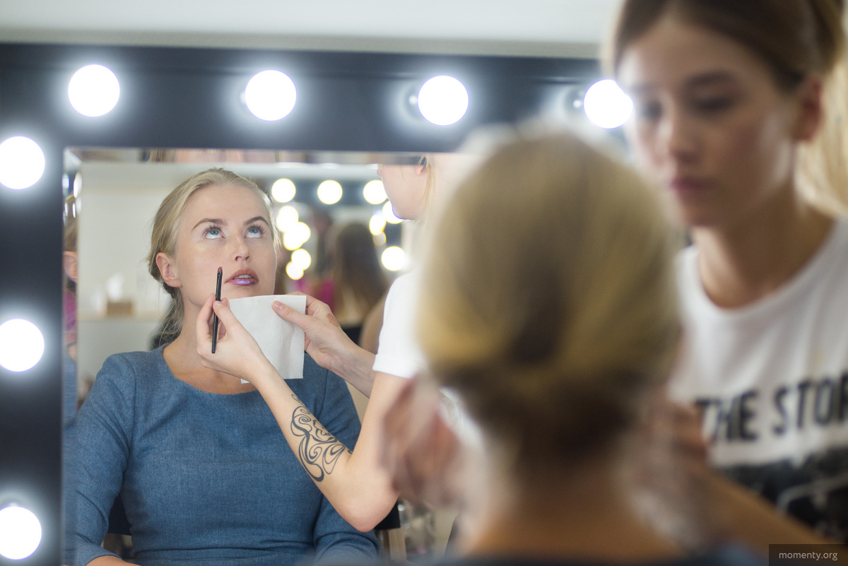 Некоторые уральские бизнесмены доверяют работникам и дают возможность выбирать методы поиска контакта с клиентами Некоторые уральские бизнесмены доверяют работникам и дают возможность выбирать методы поиска контакта с клиентами