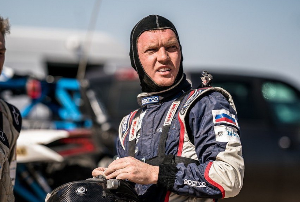 Сын уральского миллиардера начал отыгрываться на соперниках по «Дакару» Сын уральского миллиардера начал отыгрываться на соперниках по «Дакару»