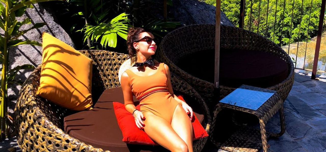 Герои светской хроники попросили подписчиков оставить их в покое: «Я не видела семью месяц» Герои светской хроники попросили подписчиков оставить их в покое: «Я не видела семью месяц»