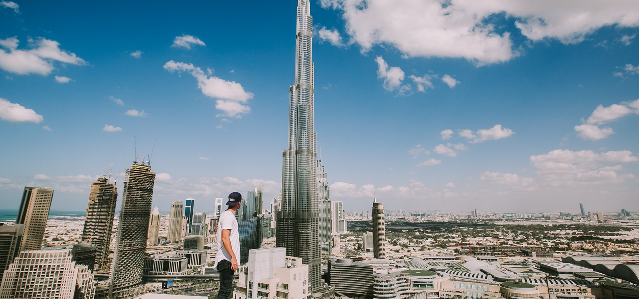 Подруга дамы из «Тихвина» вывозит столичную тусовку в Дубай. Финансовую помощь попросила у уральских бизнесменов Подруга дамы из «Тихвина» вывозит столичную тусовку в Дубай. Финансовую помощь попросила у уральских бизнесменов