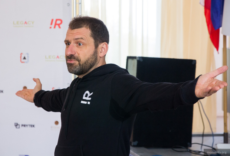 Forbes включил наставника уральцев по бизнесу в список влиятельных миллиардеров, которым не жалко денег Forbes включил наставника уральцев по бизнесу в список влиятельных миллиардеров, которым не жалко денег