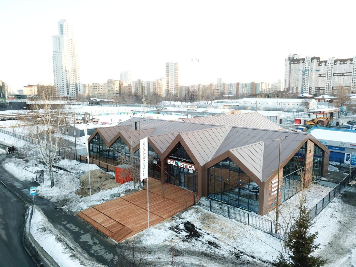 Новый магазин Андрея Мазуркова на территории УГМК Новый магазин Андрея Мазуркова на территории УГМК