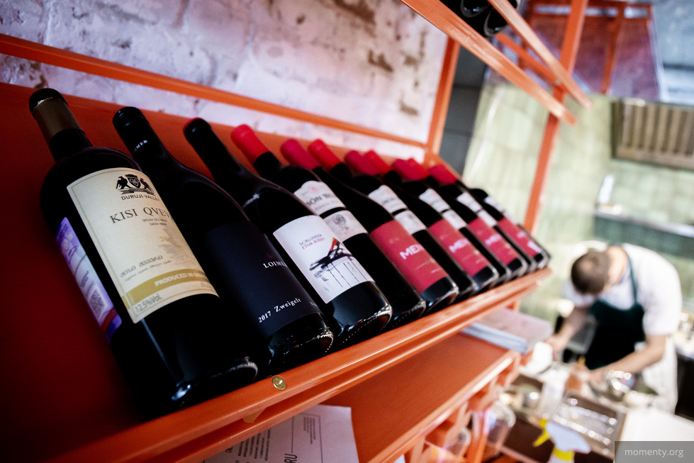 Выходец из империи алкогольного магната устраивает бизнес рядом с кварталом миллионеров Выходец из империи алкогольного магната устраивает бизнес рядом с кварталом миллионеров