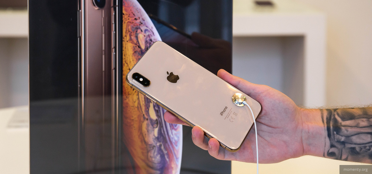 Глава Apple закрыл все магазины вне Китая. На Урале его решение игнорируют Глава Apple закрыл все магазины вне Китая. На Урале его решение игнорируют