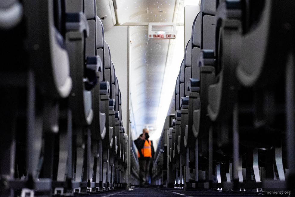 Пустые рейсы вынудили авиакомпании обвалить цены Пустые рейсы вынудили авиакомпании обвалить цены